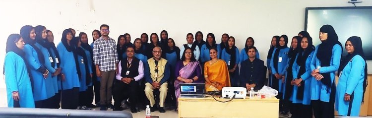 BEHAVIOUR SKILL SESSION ORGANISED FOR WOMEN EMPLOYEES OF THE UNIVERSITY